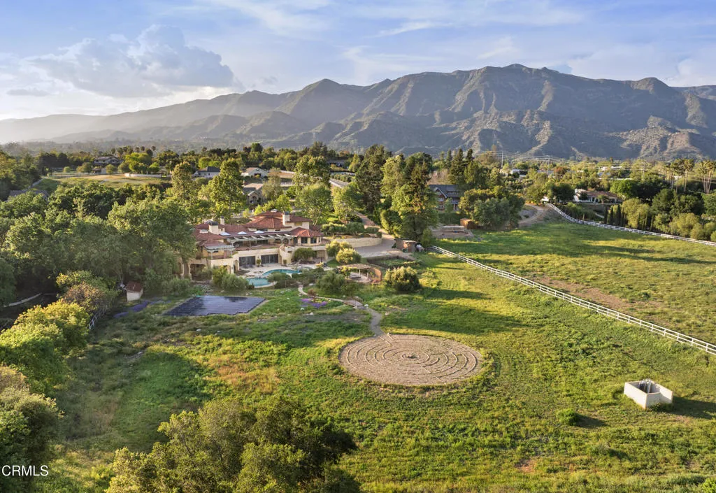 561 Saddle Lane, Ojai, California 93023 home-pic-29